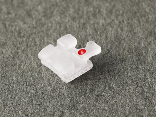 kupować Ortodontyczna E Series III Dental Self Ligating Ceramic Brackets Mesh Base online manufacture